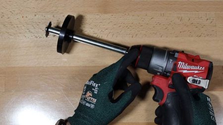 Internal Pipe Cutter Tool Cut Pipes INSIDE Walls & Floors FAST